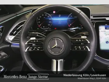 MERCEDES-BENZ E 220 d 4M AMG Prem. PANO NIGHT 20  Bur4D 360
