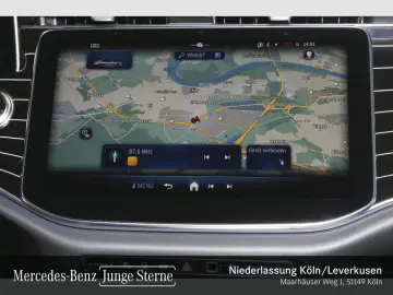 MERCEDES-BENZ E 220 d 4M AMG Prem. PANO NIGHT 20  Bur4D 360