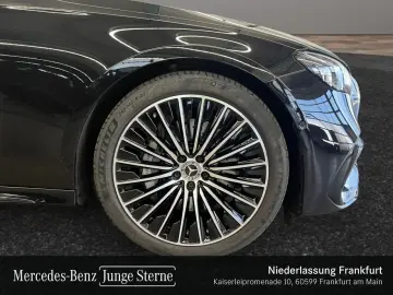 MERCEDES-BENZ E 220 d 4M AMG Prem. NIGHT 20  Bur4D DISTR 360