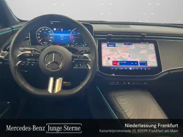 MERCEDES-BENZ E 220 d 4M AMG Prem. NIGHT 20  Bur4D DISTR 360