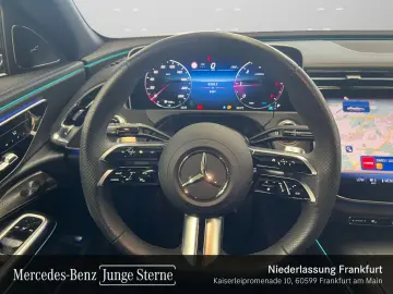 MERCEDES-BENZ E 220 d 4M AMG Prem. NIGHT 20  Bur4D DISTR 360