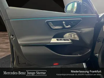 MERCEDES-BENZ E 220 d 4M AMG Prem. NIGHT 20  Bur4D DISTR 360