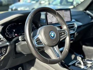 BMW X3 xDrive30e Laser
