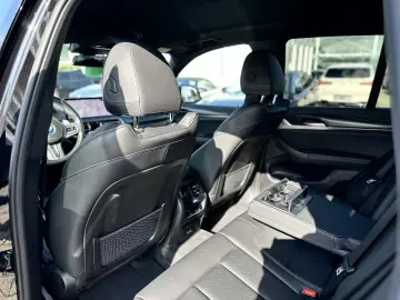 BMW X3 xDrive30e Laser