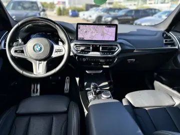 BMW X3 xDrive30e Laser