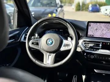 BMW X3 xDrive30e Laser