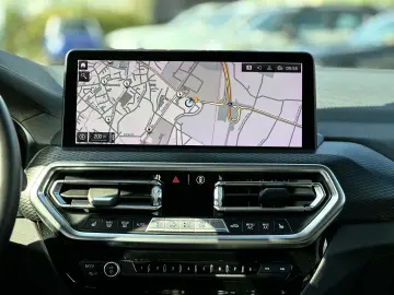 BMW X3 xDrive30e Laser
