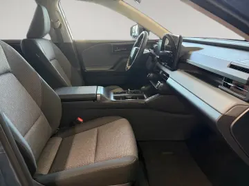 Toyota RAV4 2.5 Hybrid AWD 194CP 2.000 km