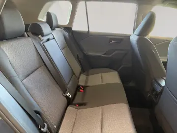 Toyota RAV4 2.5 Hybrid AWD 194CP 2.000 km