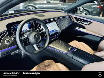 MERCEDES-BENZ E 400 e 4M AMG 20  Fahr-Assi LEDER AHK…