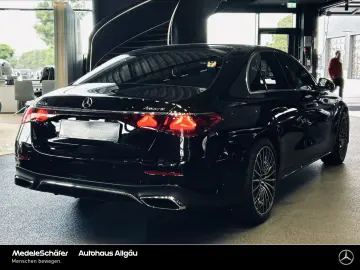 MERCEDES-BENZ E 400 e 4M AMG 20  Fahr-Assi LEDER AHK…