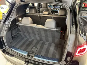 MERCEDES-BENZ GLE 400 d 4Matic AMG Line  1.Hand-7 Si…