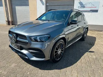 MERCEDES-BENZ GLE 400  AMG HEAD-UP 360 LED PANO BURMESTER