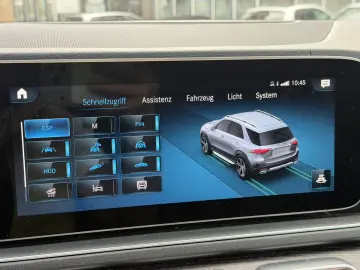 MERCEDES-BENZ GLE 400 d 4M AMG Line   HUD  360  UPE …