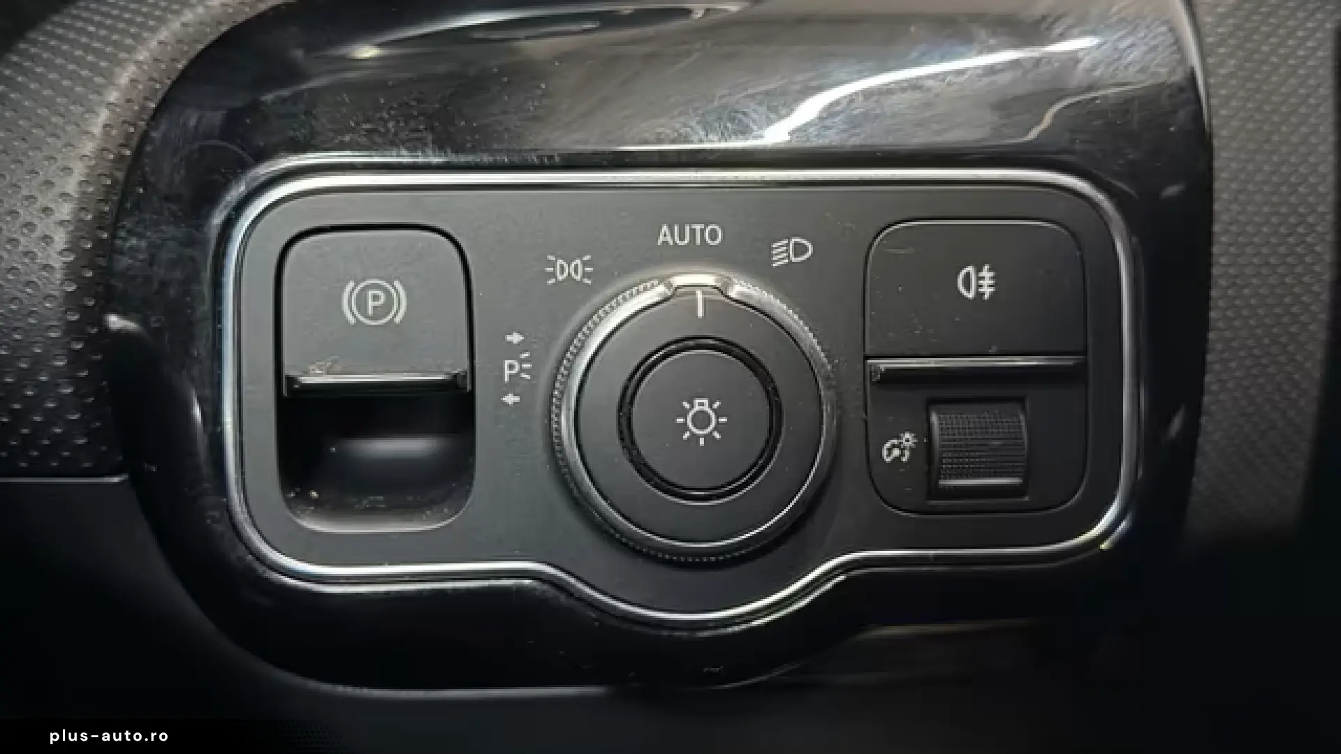Mercedes-Benz A 220 AMG Line