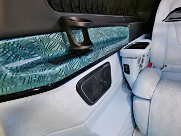 Mercedes-Benz V 300d 4M   MANSORY   VIP SEATS   TV