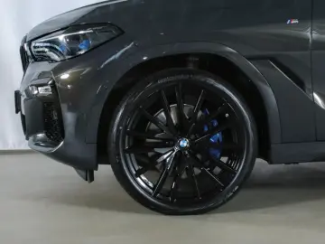 BMW X6 xdr40i MSport Laser HUD H&K 360 DisplayKey