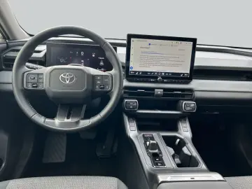 Toyota RAV4 2.5 Hybrid AWD 2026 1.000 km