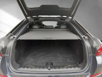 BMW X6 xDr30d MSpo Laser IcGlow DisplayKey H&K DAProf
