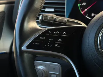 MERCEDES-BENZ GLE 450 4Matic 9G-TRONIC AMG Line Adva…
