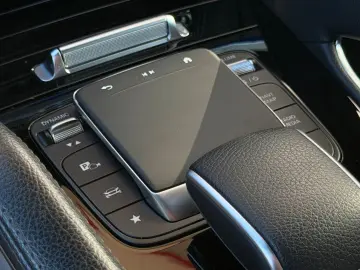 MERCEDES-BENZ GLE 450 4Matic 9G-TRONIC AMG Line Adva…