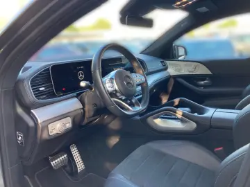 MERCEDES-BENZ GLE 400 d 4Matic AMG AIRMATIC PANO 360…