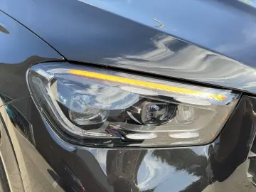 MERCEDES-BENZ GLE 450 4M AMG Line Night-Paket Pano Airmatic