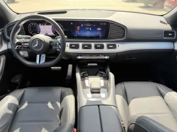 MERCEDES-BENZ GLE 450 4M AMG Line Night-Paket Pano Airmatic