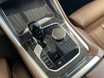 BMW X6 xD40d MSpo SkyLounge DisplayKey IconicGlow Carbon 360