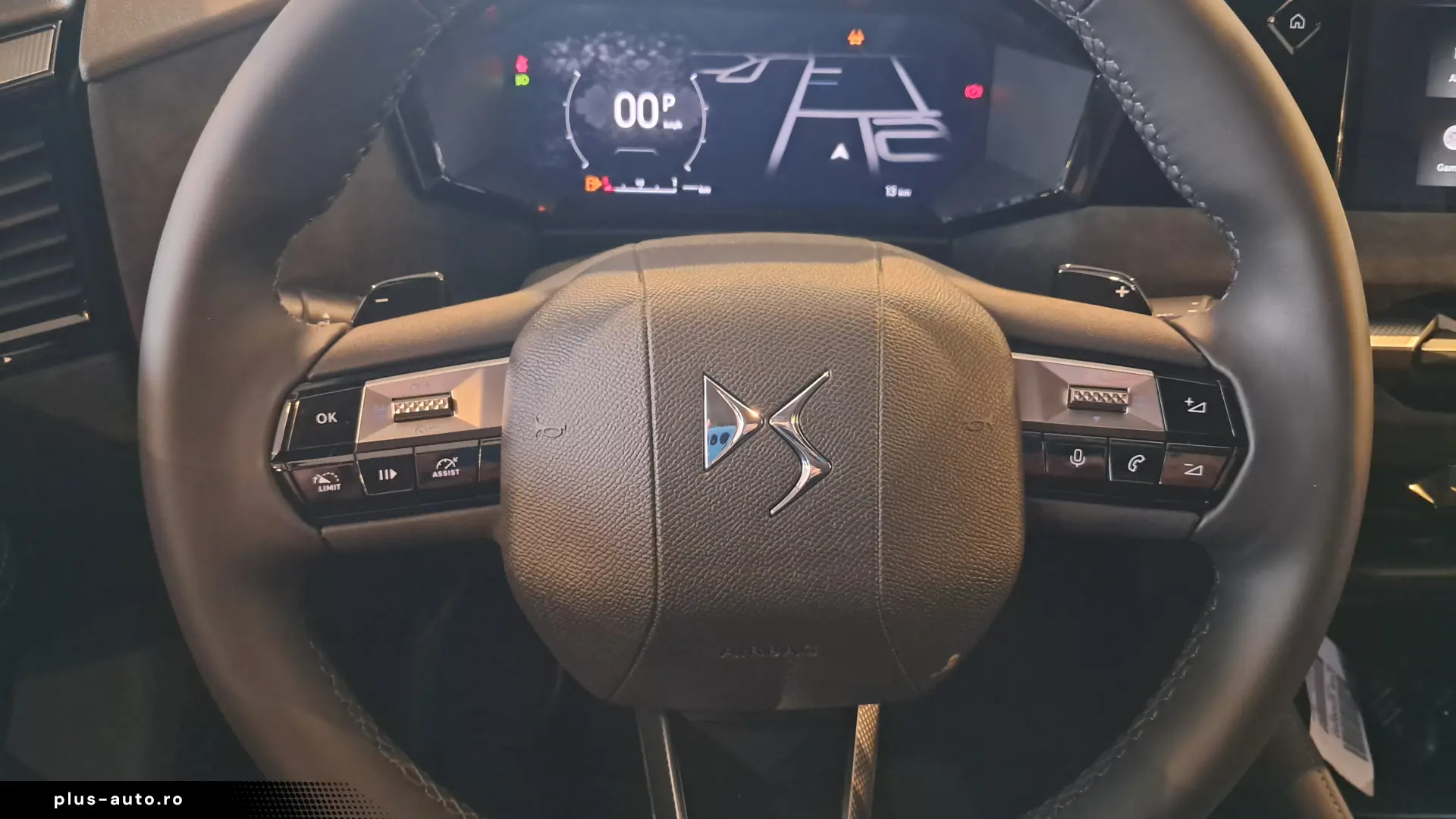 DS No. 4 Performance Line 1.2 hybrid 145 CP automata