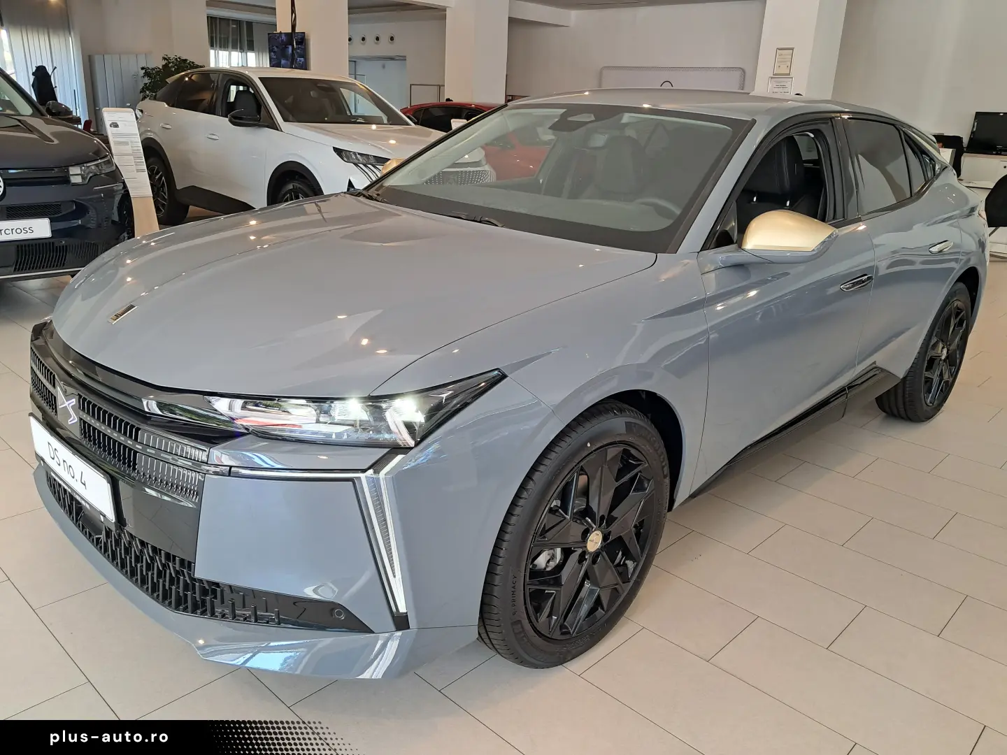 DS No. 4 Performance Line 1.2 hybrid 145 CP automata
