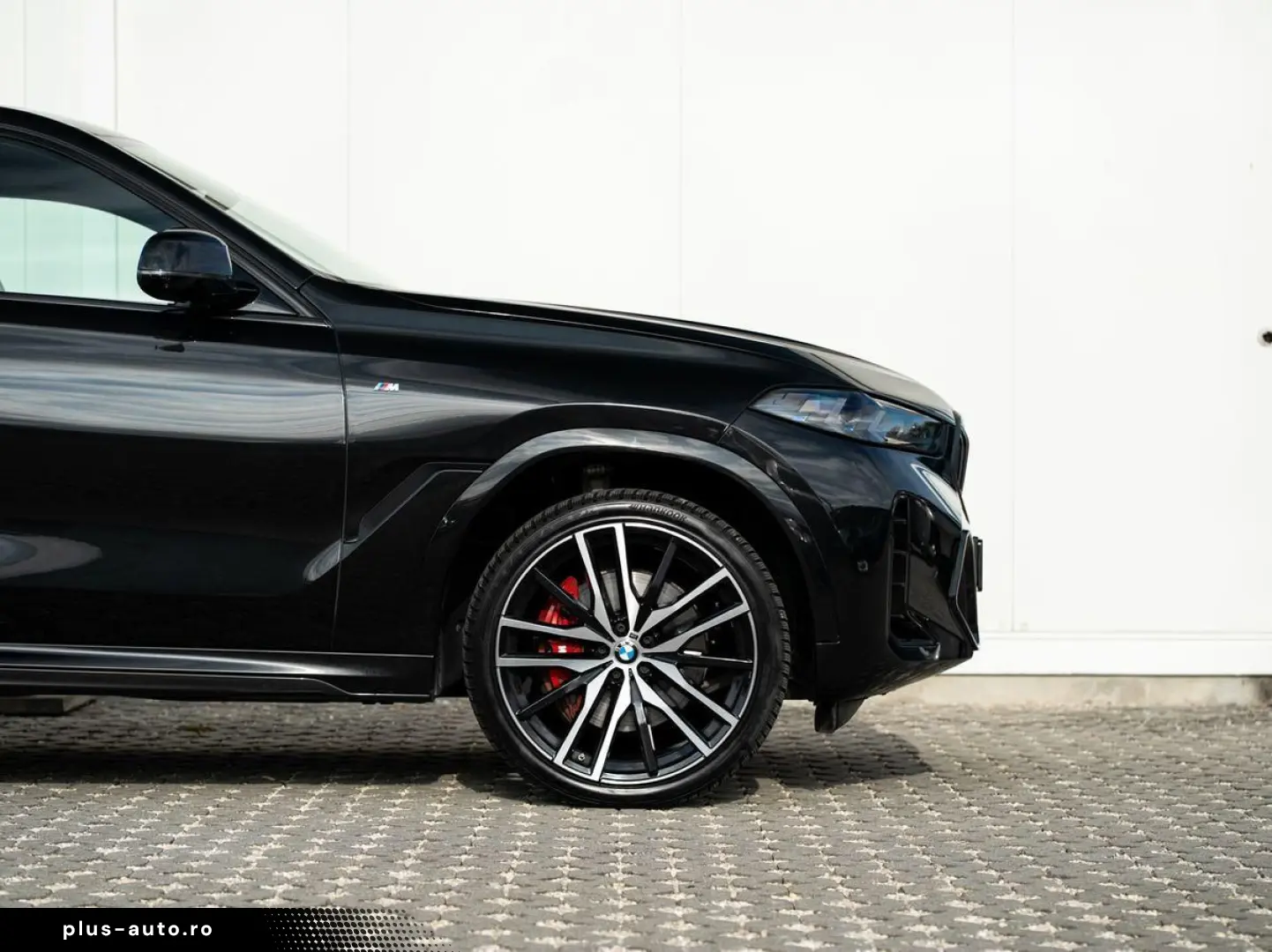 BMW X6 xDr30d MSpo Ventilation IcGlow 360 H&K Sunroof