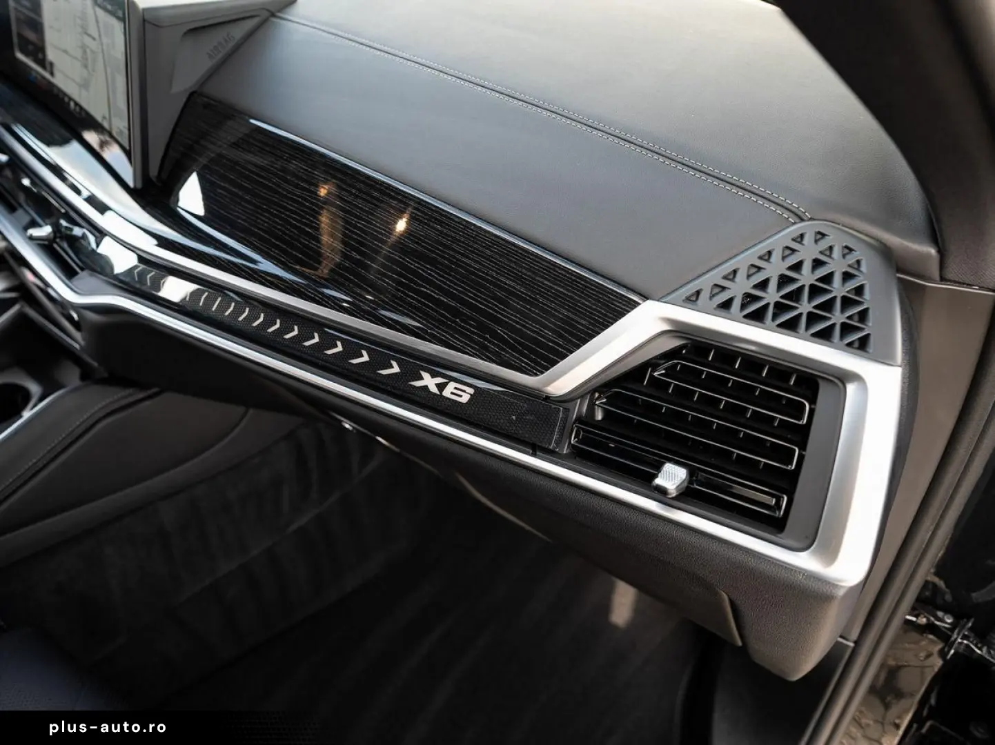 BMW X6 xDr30d MSpo Ventilation IcGlow 360 H&K Sunroof