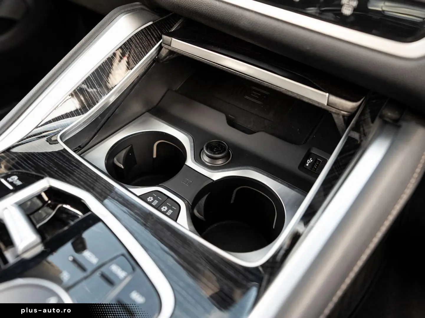 BMW X6 xDr30d MSpo Ventilation IcGlow 360 H&K Sunroof