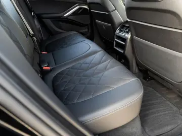 BMW X6 xDr30d MSpo Ventilation IcGlow 360 H&K Sunroof