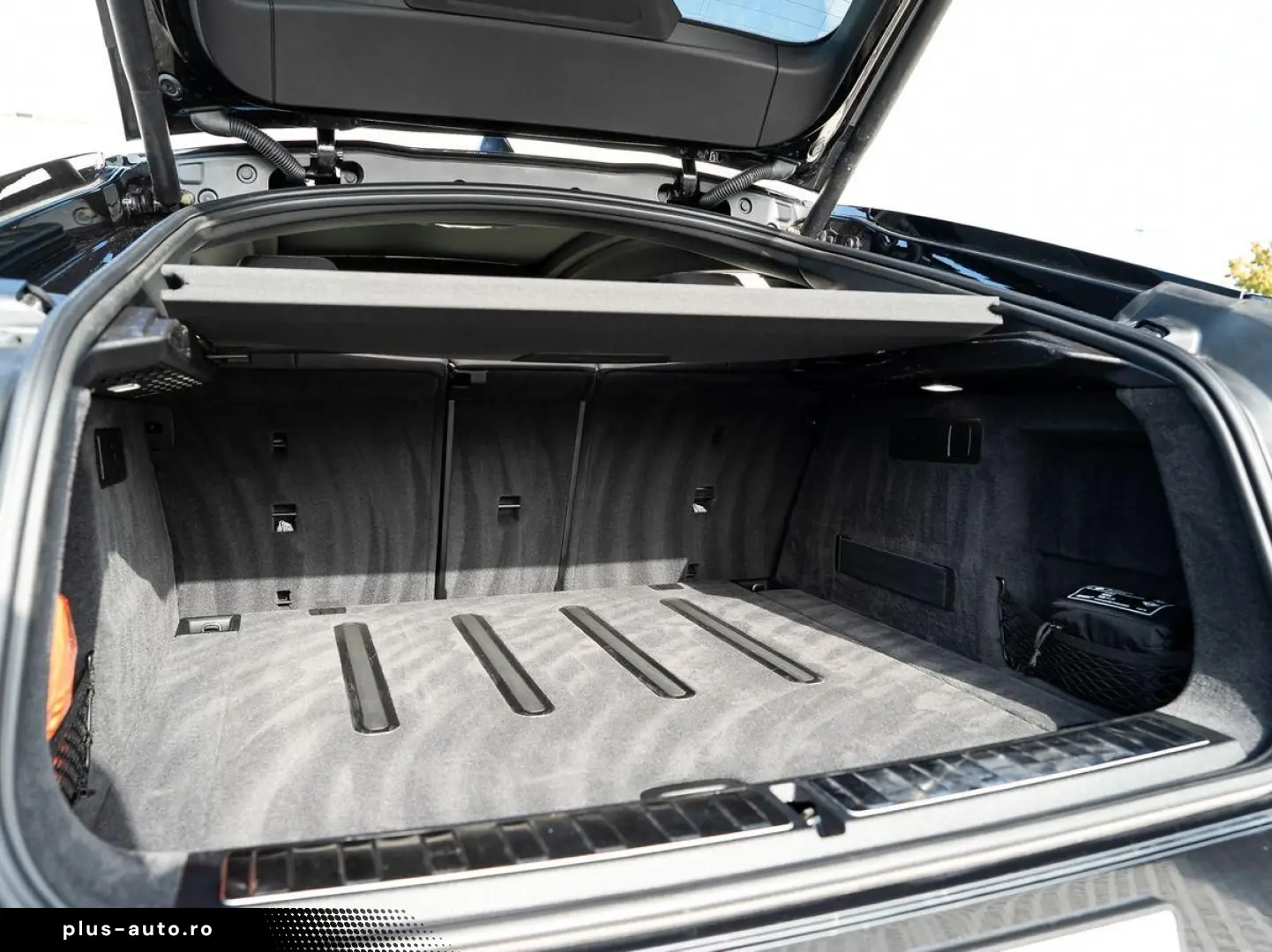 BMW X6 xDr30d MSpo Ventilation IcGlow 360 H&K Sunroof