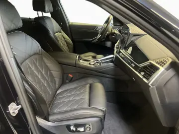 BMW X6 xDr30d MSpo Massage Ventilation 360 IcGlow DAProf