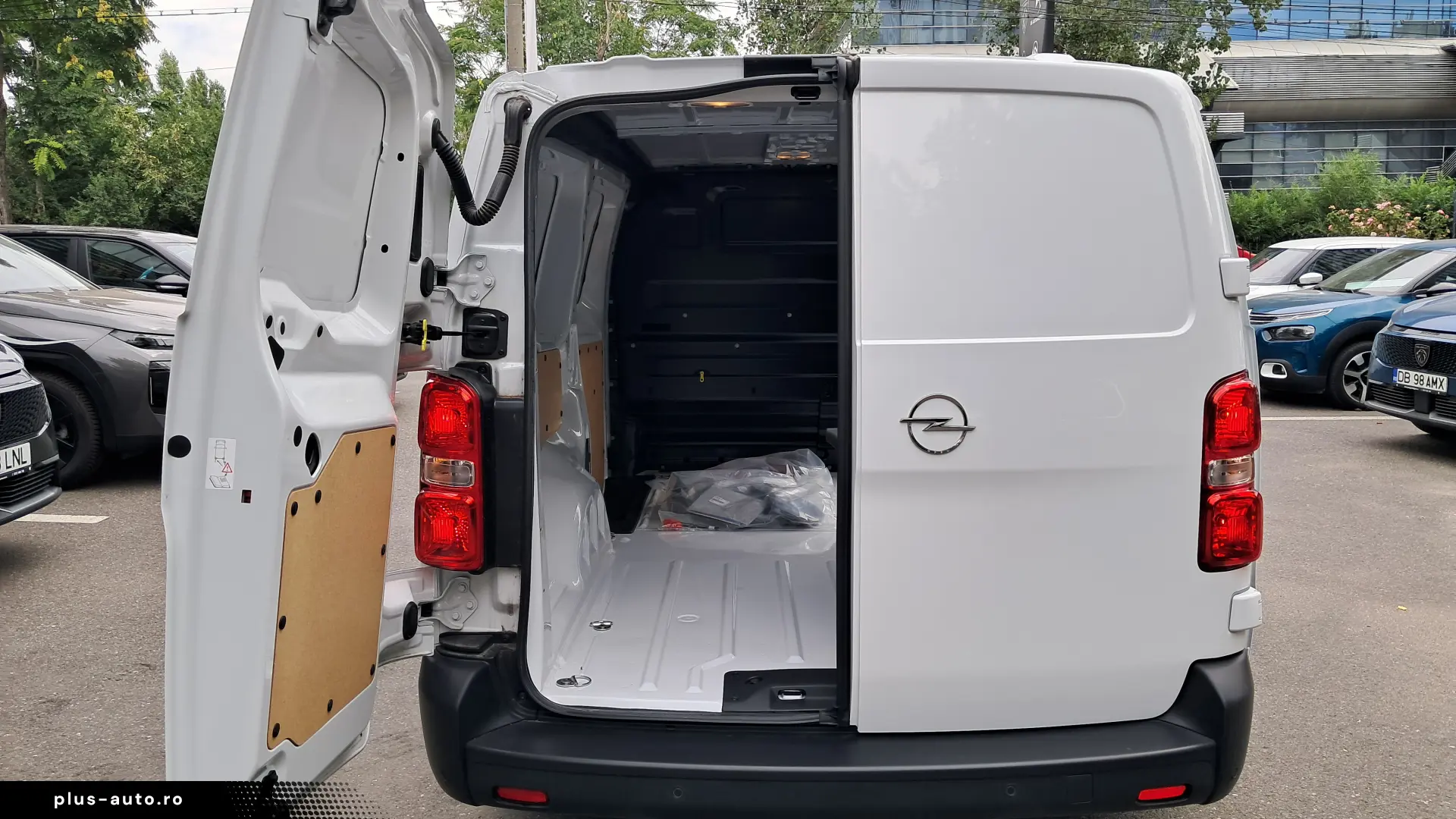 Opel Vivaro Van Electric L3 100 KW Baterie 75 KWH