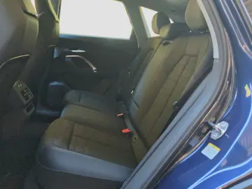 AUDI Q5 TFSI qu 360 Matrix Sunroof PassDisplay ACC