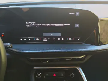 AUDI Q5 TFSI qu 360 Matrix Sunroof PassDisplay ACC