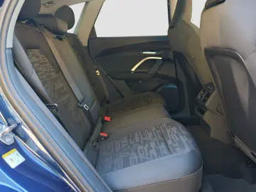 AUDI Q5 TFSI qu 360 Matrix Sunroof PassDisplay ACC