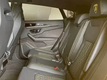 Lamborghini Urus SE PANO MASSAGE 23  STYLE PACK-WARRANTY