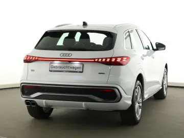 AUDI Q5 2.0 TDI quattro S-tronic S-line