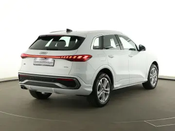 AUDI Q5 2.0 TDI quattro S-tronic S-line