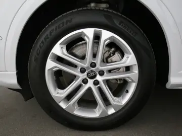 AUDI Q5 2.0 TDI quattro S-tronic S-line