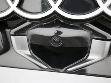 AUDI Q5 2.0 TDI quattro S-tronic S-line