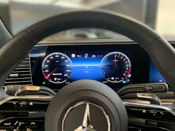 MERCEDES-BENZ AMG GLE 53 HYBRID 4M  MEMO AHK PANO HU…