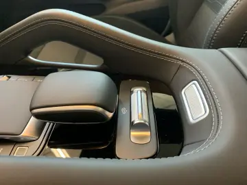 MERCEDES-BENZ AMG GLE 53 HYBRID 4M  MEMO AHK PANO HU…
