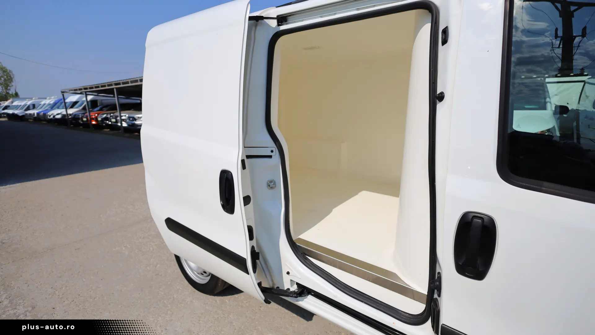 Fiat Doblo Furgon IZOTERM L2H1 1.6 dCi 105cp