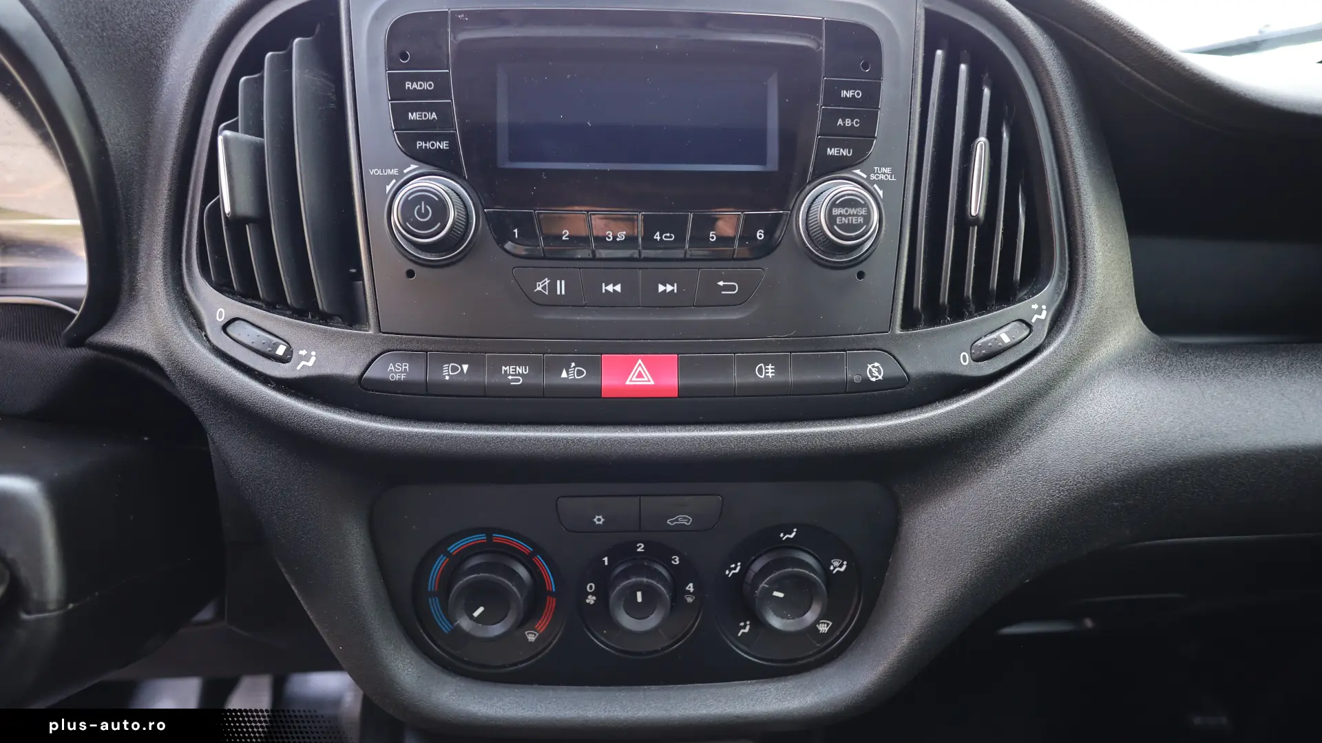 Fiat Doblo Furgon IZOTERM L2H1 1.6 dCi 105cp